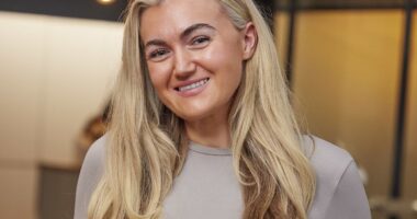 A woman who lost her job turned leftover bottles into luxury candles launching a kitchen table side hustle that grew to £5,000 a month and even £8,000 profit at Christmas transforming her career.