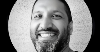 Architect says construction is only major industry that hasn't modernised yet - launches THE HYVVE after 20 years. Precision manufacturing delivers faster, greener homes.